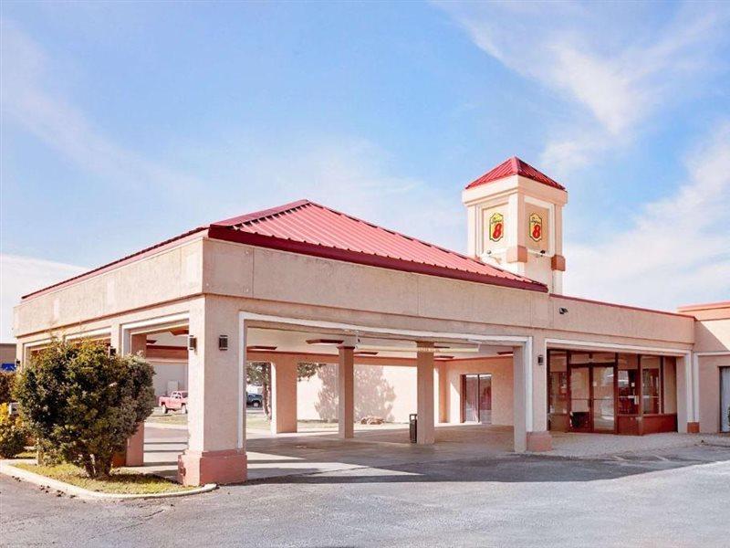 Отель Super 8 By Wyndham Plainview Экстерьер фото
